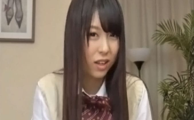 同居した義理の妹の性玩具にされ、何度も射精させられた。 あおいれな